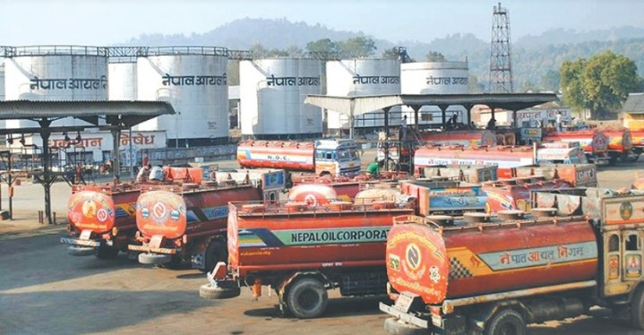 टाट पल्टिने अवस्थामा पुग्याे आयल निगम, कार्यकारी निर्देशक भन्छन्, ‘तेल किन्ने पैसा छैन’